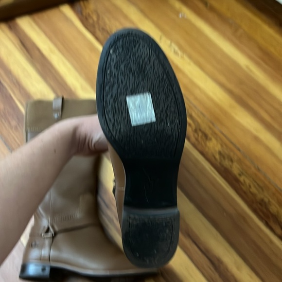 Ugg Olinda Riding Boot - Picture 5 of 7
